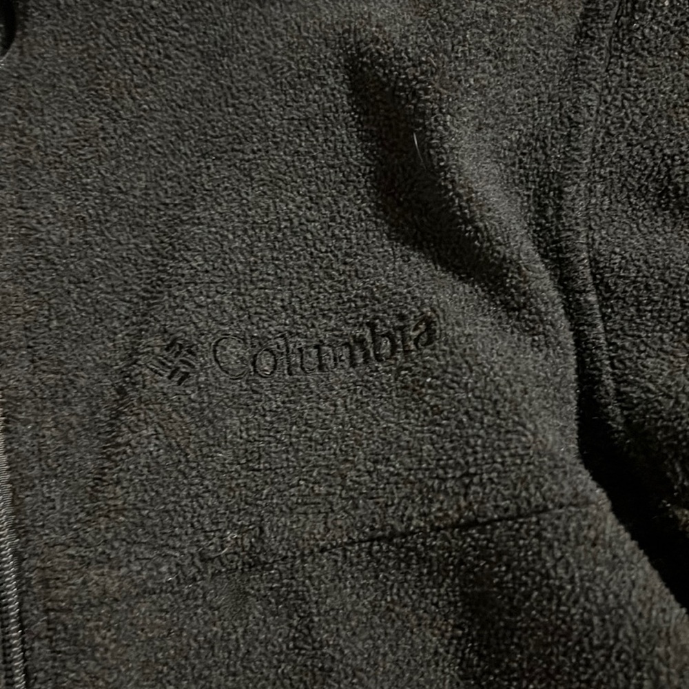 Grey Columbia jacket. Lightweight. Good condition.